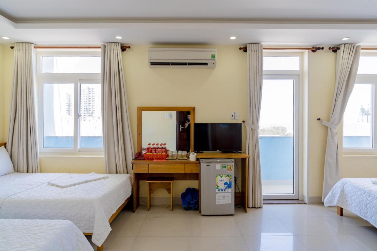 Praha Hotel Vung Tau Luaran gambar