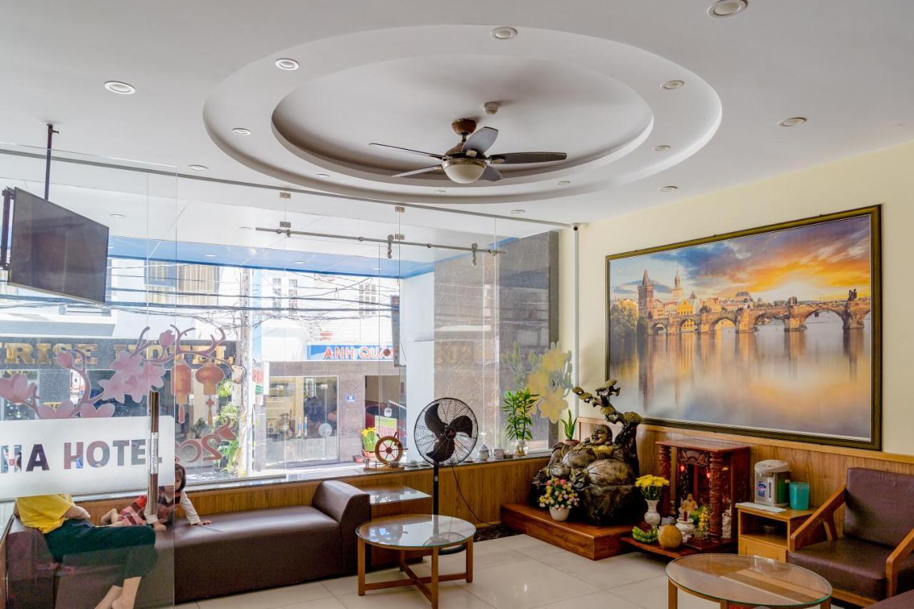 Praha Hotel Vung Tau Luaran gambar